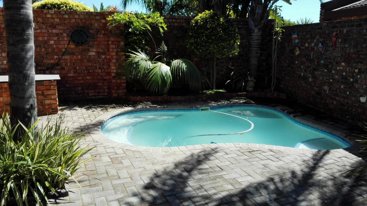 Humewood Home Stay Port Elizabeth Exterior foto